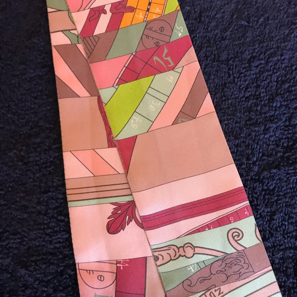 Authentic Hermes Astrology Twilly View 3